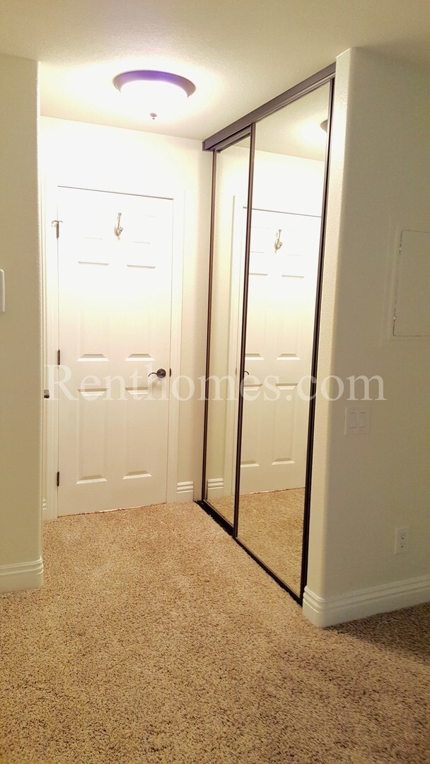 Building Photo - La Jolla, 8430 Via Mallorca #110 -Granite Counters, Community Pool and Spa, Near UCSD!