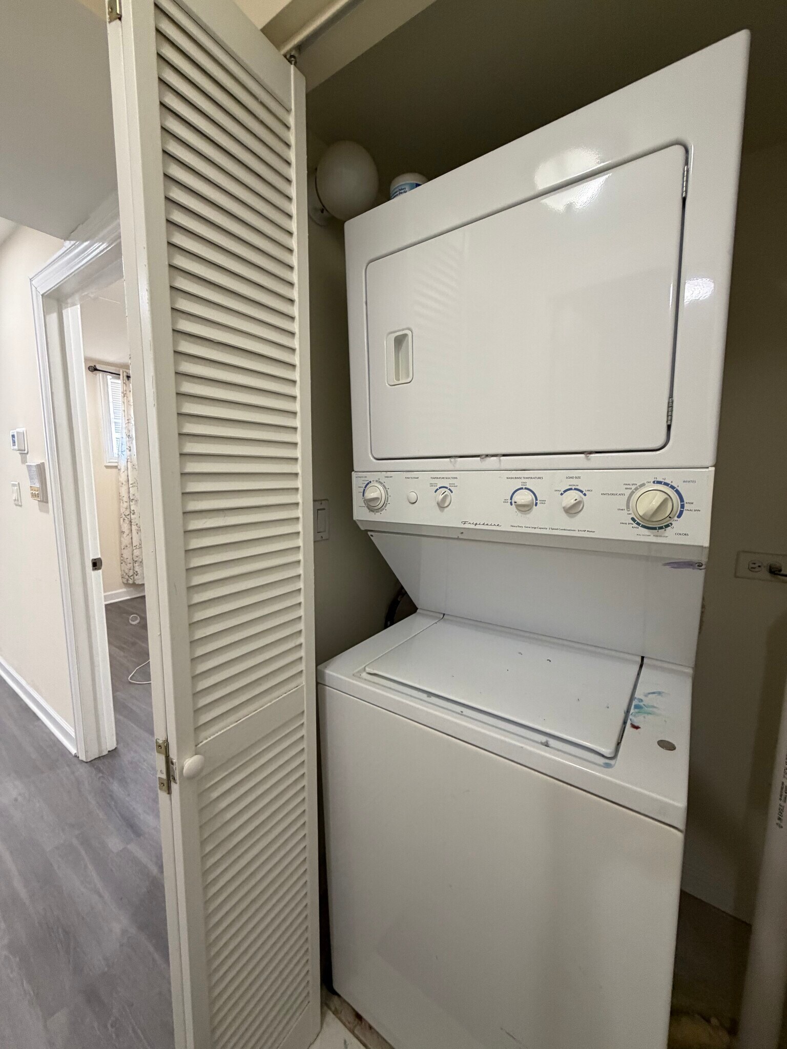 Building Photo - 4022 N Central Park Ave