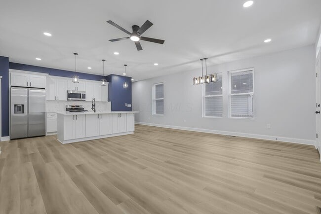 Building Photo - 961 Heyl Ave