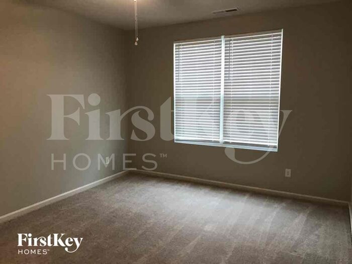 Building Photo - 4653 Rainwater Ln