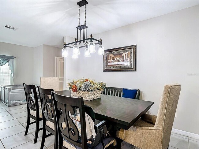 Building Photo - 403 Argyll Dr