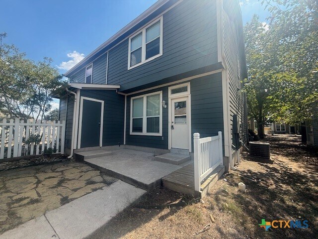 Building Photo - 5689 Fergus