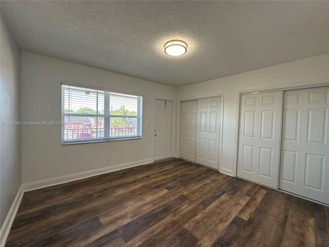 Building Photo - 2300 Madison St