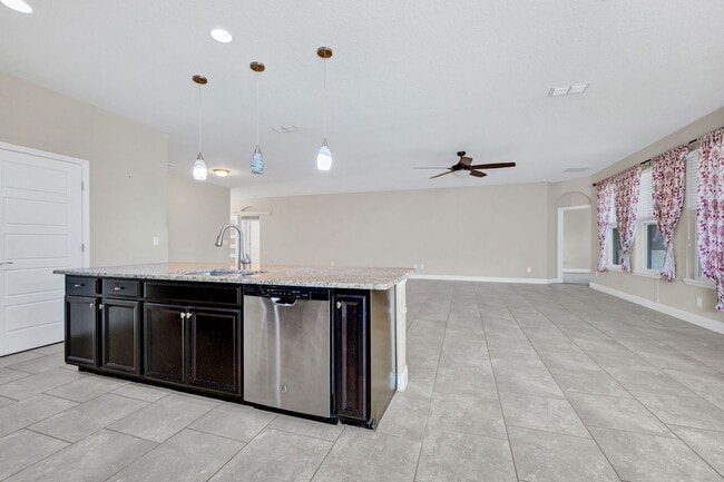 Building Photo - 4512 Linwood Trace Ln