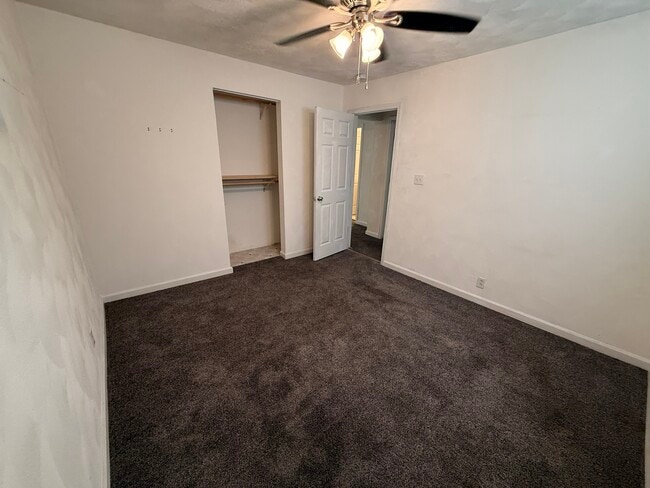 Building Photo - 315 W Harrison St