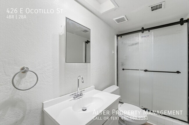 Building Photo - 426 E Ocotillo St