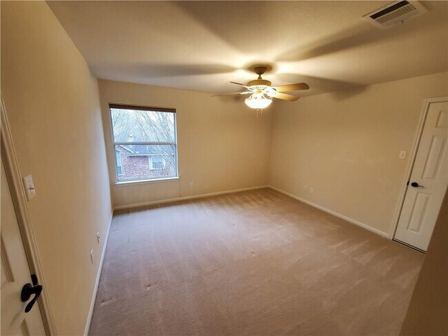 Building Photo - 4310 Reynosa Dr