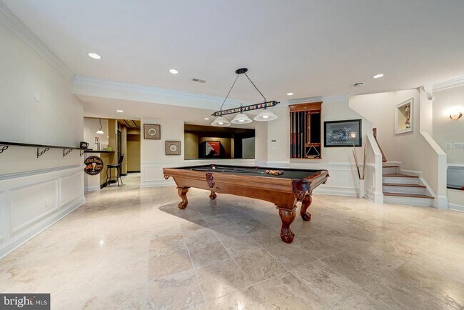 Building Photo - 18852 Ridgeback Ct