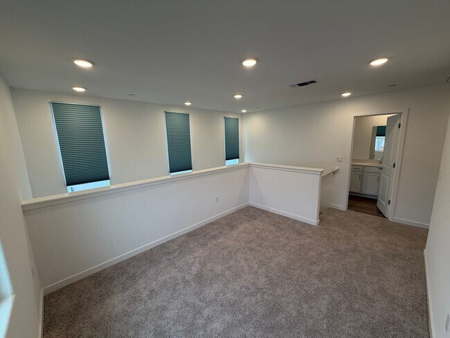 Building Photo - 3 Bedroom | 2.5 Bathroom | New single family home