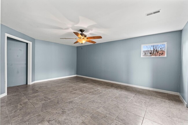 Building Photo - 1116 Shagbark Ln