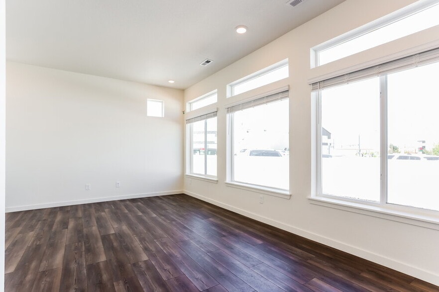 Building Photo - 4653 N Tower Dr