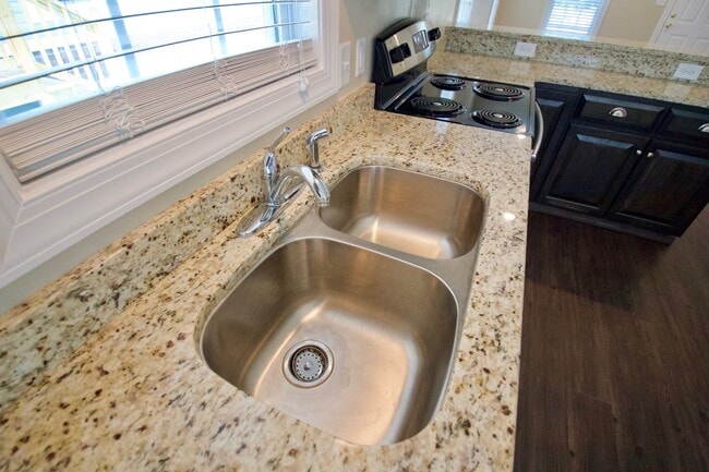 Building Photo - "Brand New Construction". Quiet Location, ...