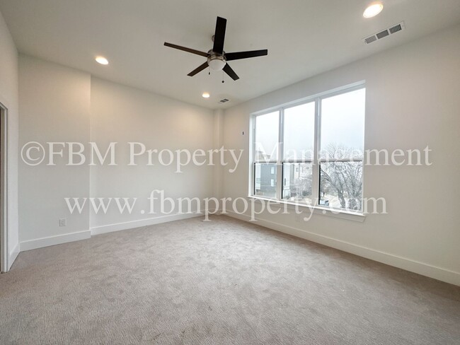 Building Photo - 2610 Kimsey Dr