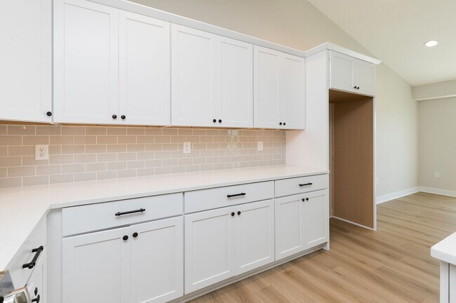 Building Photo - Luxury Living at The Crossings: Your Dream...