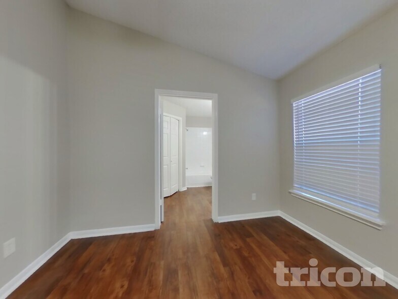 Building Photo - 3150 Kelling St