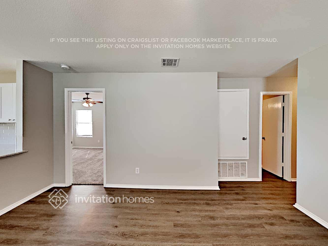 Building Photo - 1729 Vineridge Ln