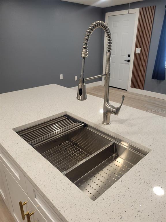 Building Photo - 4944 Elkner St