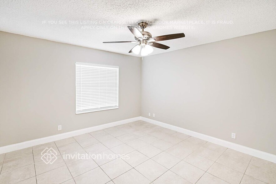 Building Photo - 5825 Ithaca Cir W