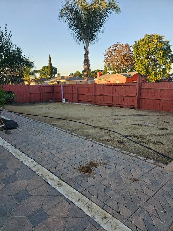 Building Photo - 2811 N Wilmington Ave