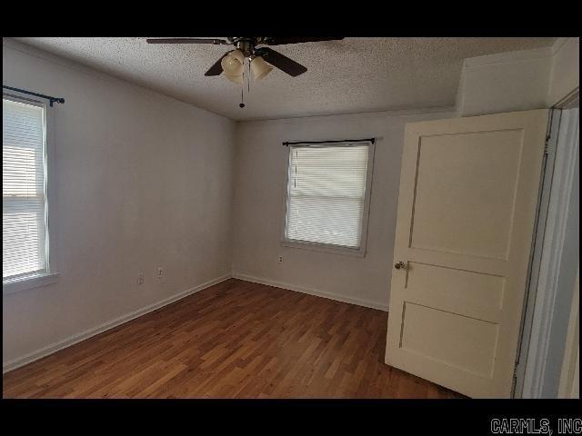 Building Photo - 1705 Lilac Cir