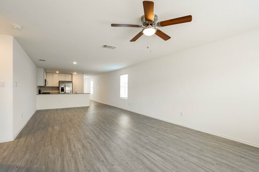 Building Photo - 10121 Bridgton Mill