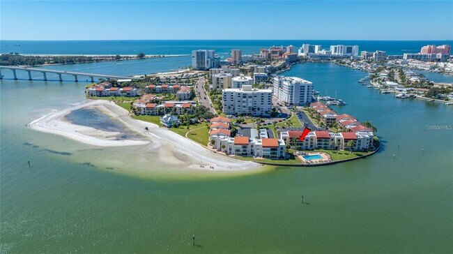 Building Photo - 895 S Gulfview Blvd