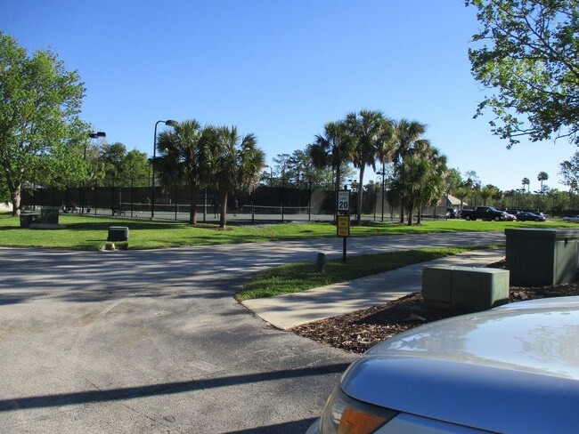 Building Photo - 610 Alhambra Lane