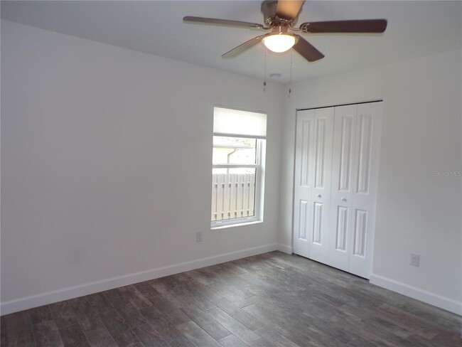 Building Photo - 2989 Pinetree St