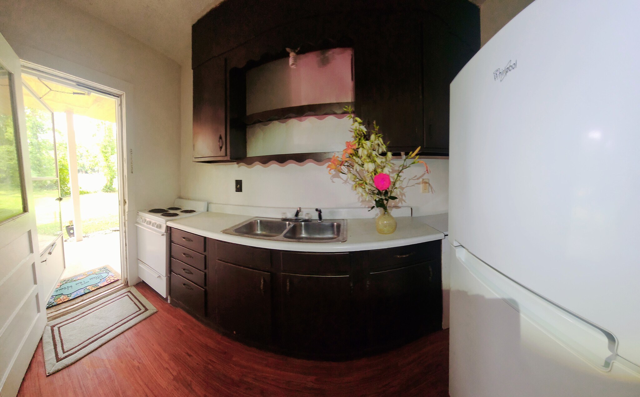 Building Photo - 1004 W Main St