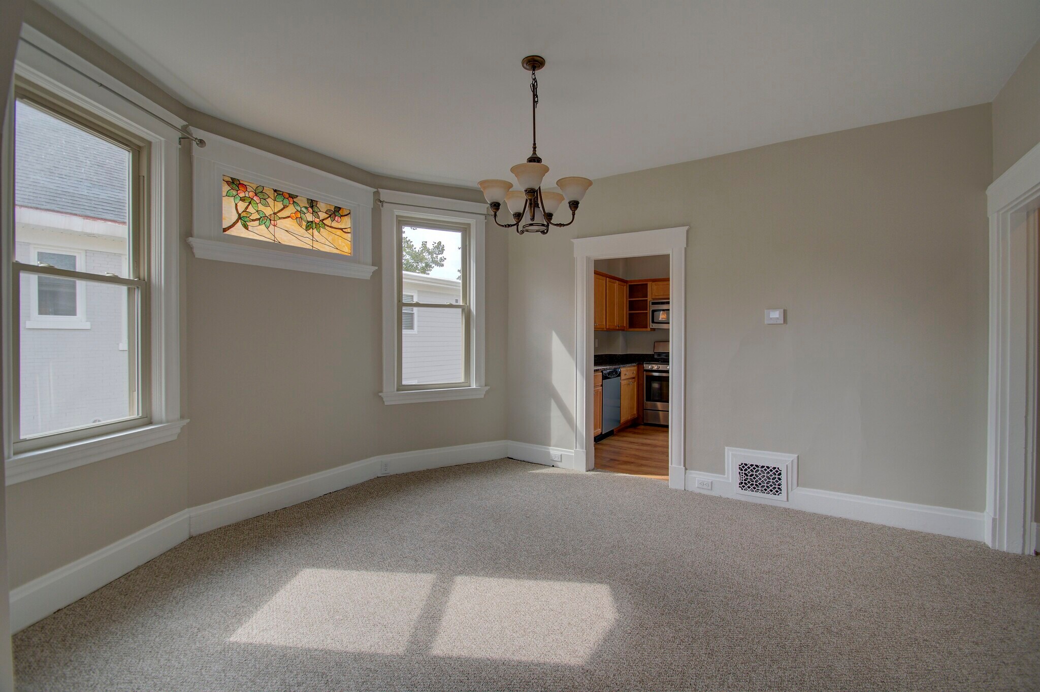 Building Photo - 3799 Millsbrae Ave