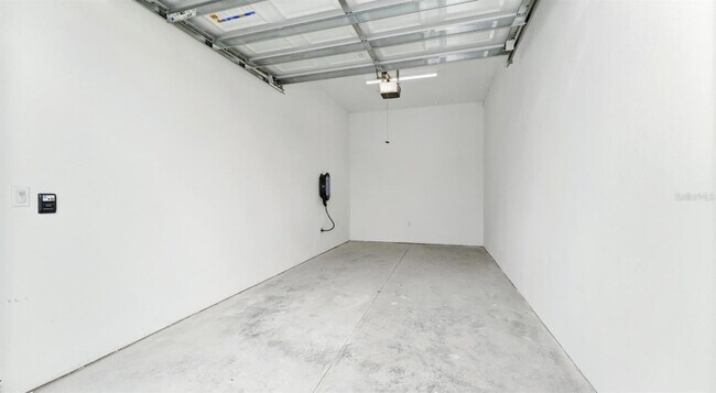 Building Photo - 2500 Conserve Cir