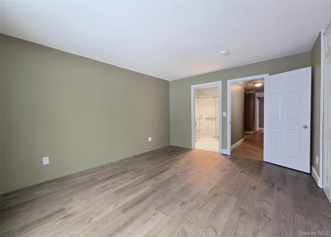 Building Photo - 786 Hilltop Ct