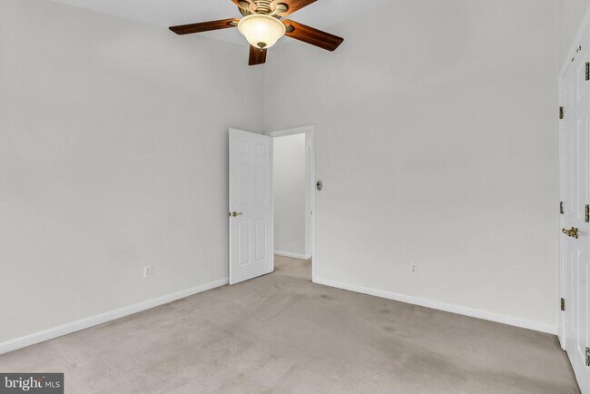 Building Photo - 6618 Frost Lake Ln