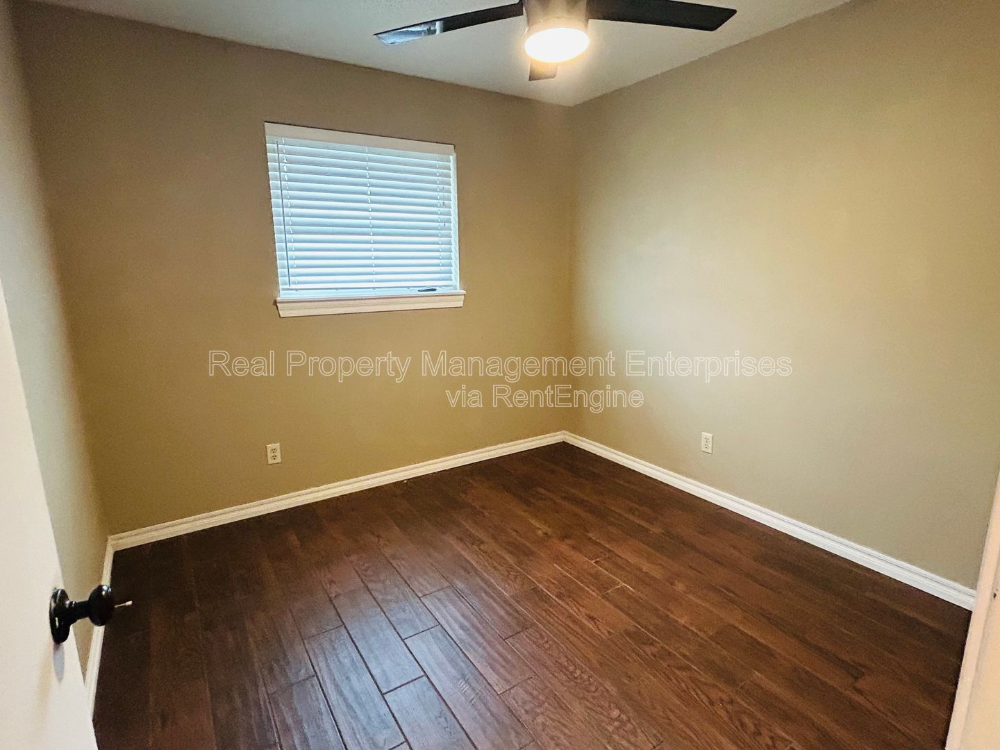 Building Photo - 701 NW 2nd St