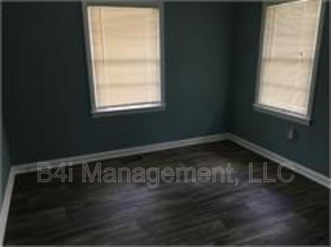 Building Photo - 109 Fifth Avenue