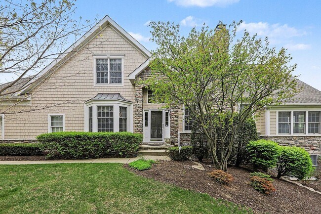 Building Photo - 24829 Reeds Pointe Dr