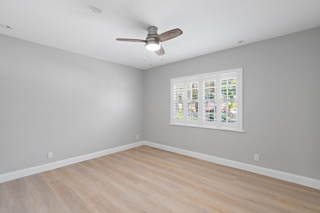 Building Photo - 3600 Westview Ave