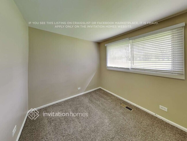 Building Photo - 4451 177th Pl