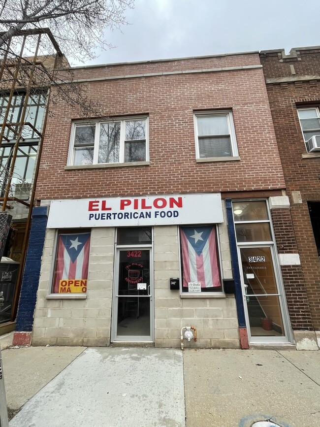 Building Photo - 3422 W Armitage Ave