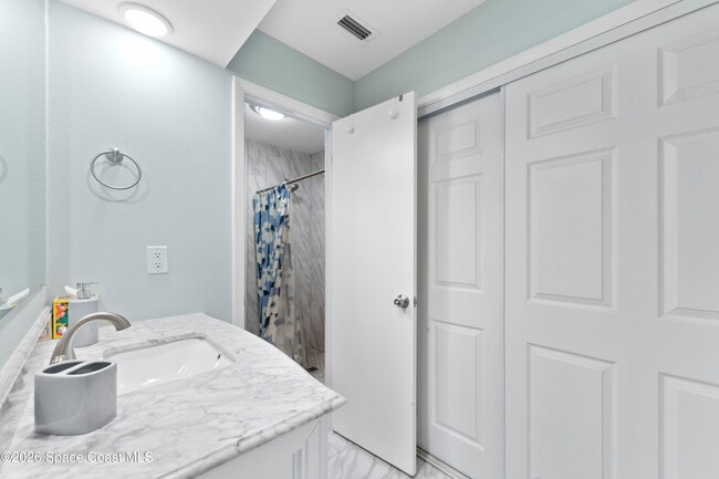 Building Photo - 255 Ocean View Ln