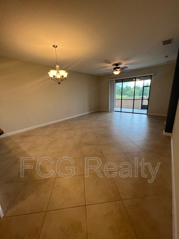 Building Photo - 1239 Long Cove Loop