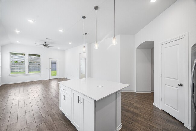 Building Photo - 15110 Wild Gully Wy