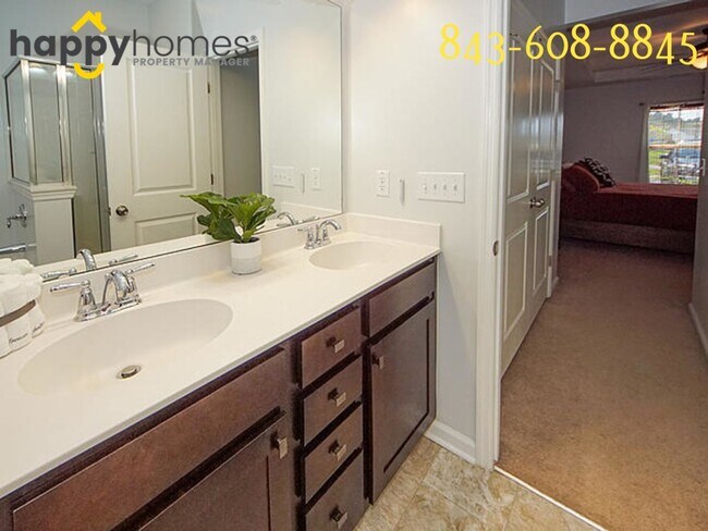 Building Photo - 3/2.5 Townhome located in the Landings at Montague in Goose Creek!