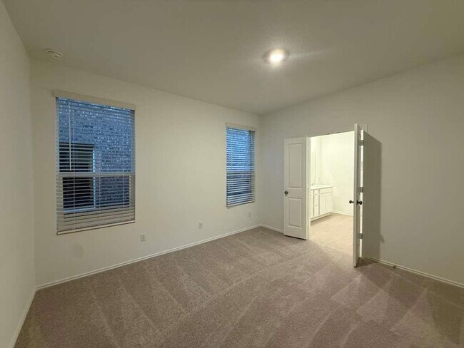 Building Photo - 17704 Sage Thrasher Dr