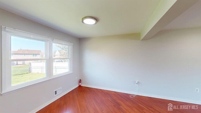 Building Photo - 77 Princess Dr