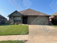 Building Photo - Charming 3 Bedroom