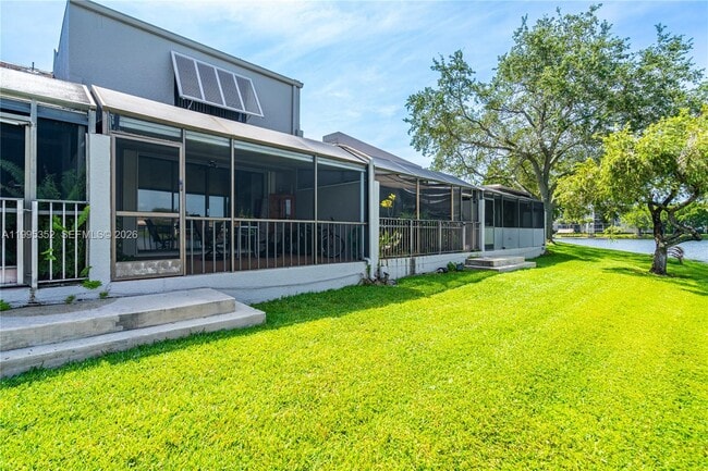 Building Photo - 1424 NW 113th Way