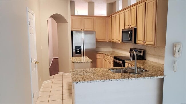 Building Photo - 9101 Hanston Pl