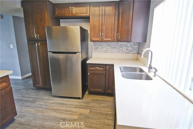 Building Photo - 1097 S Santo Antonio Dr