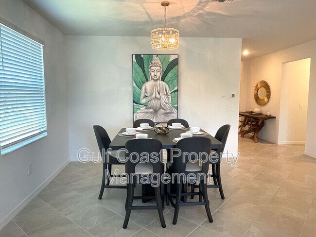 Building Photo - 11308 Pinot Dr